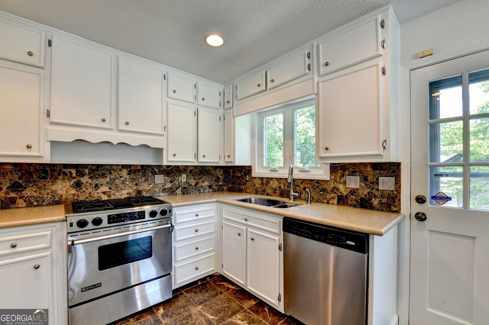145 Kinross Court Roswell - Photo 24