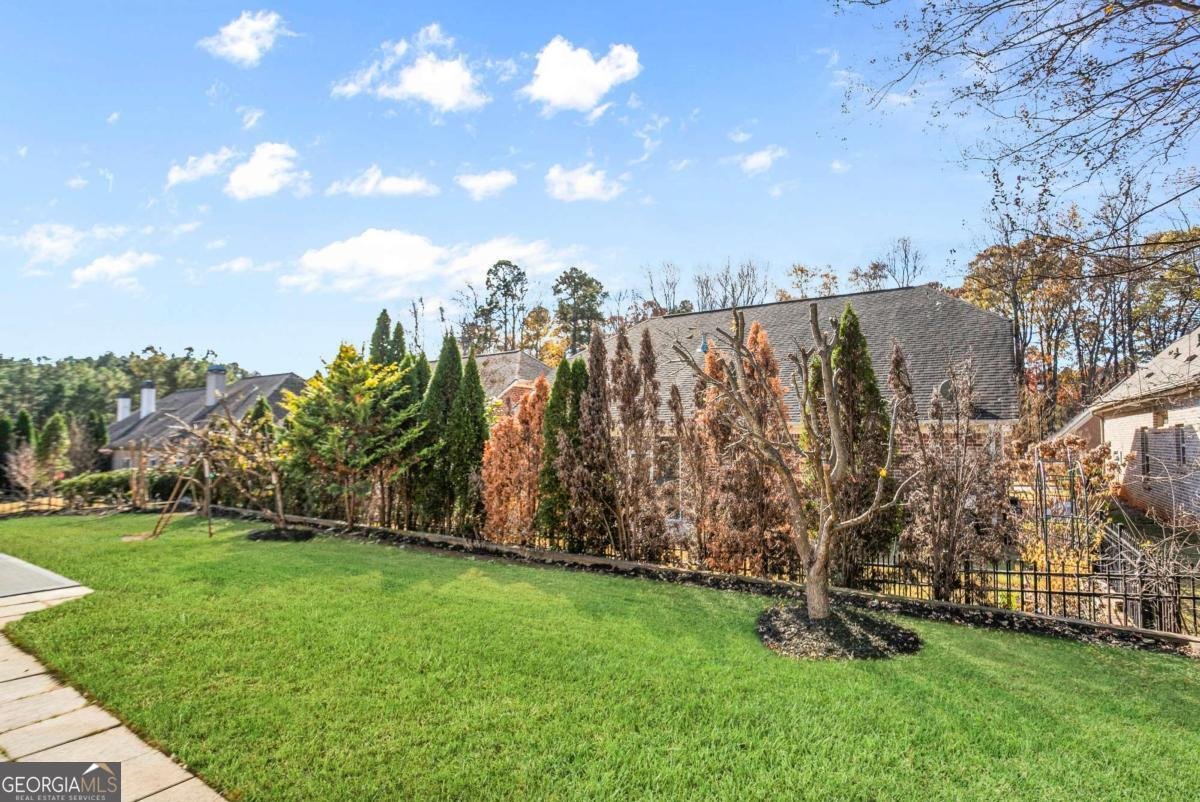 726 Retreat Woods Way Dacula - Photo 6