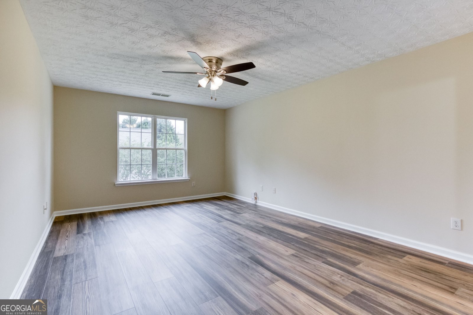 190 Towler Shoals Drive Loganville - Photo 15