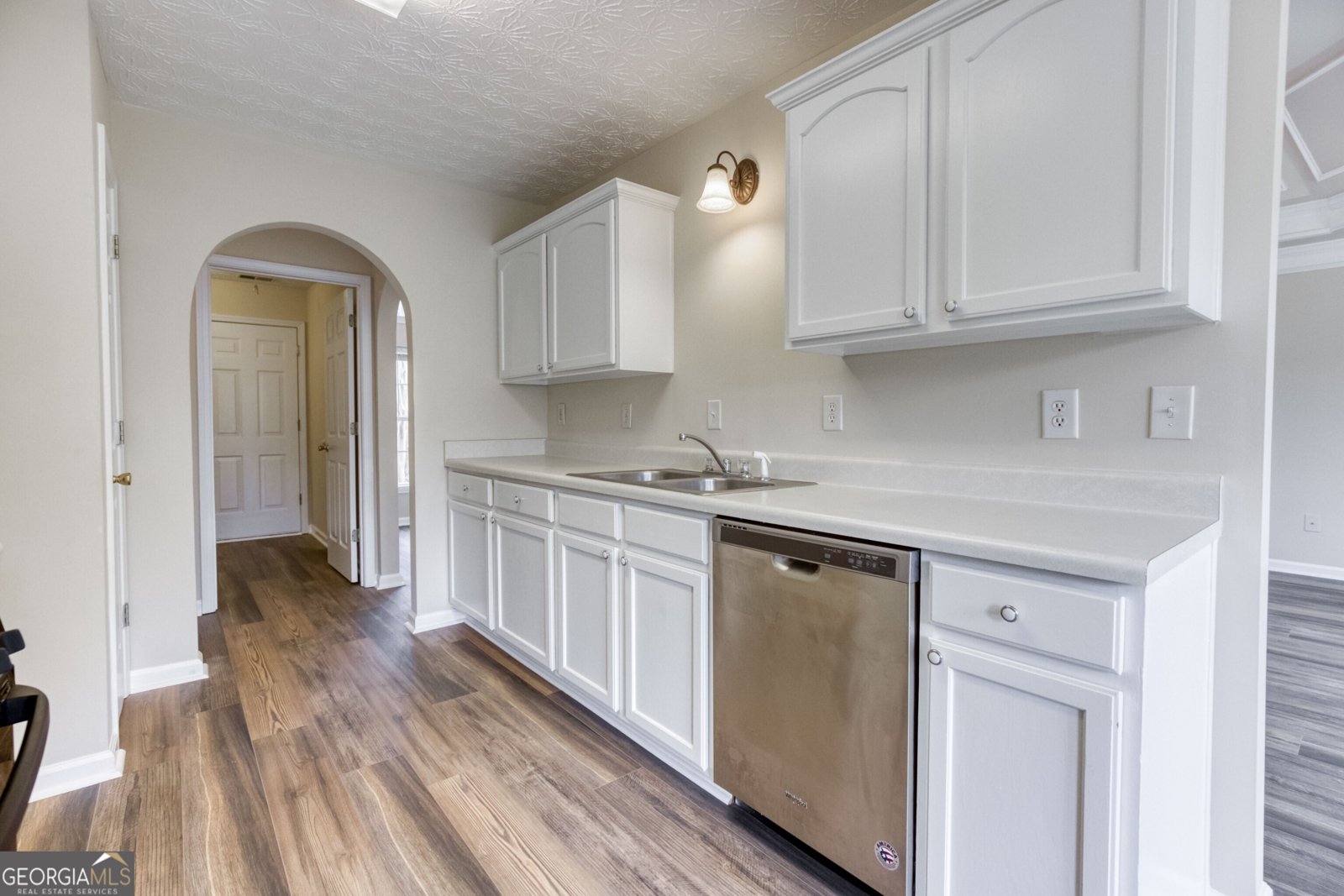 190 Towler Shoals Drive Loganville - Photo 8