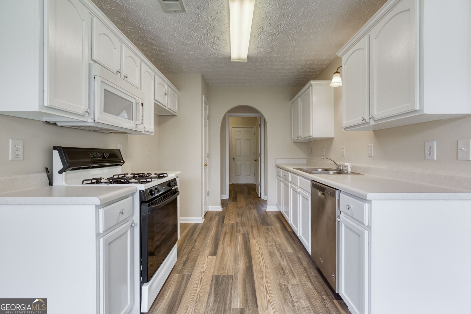 190 Towler Shoals Drive Loganville - Photo 9