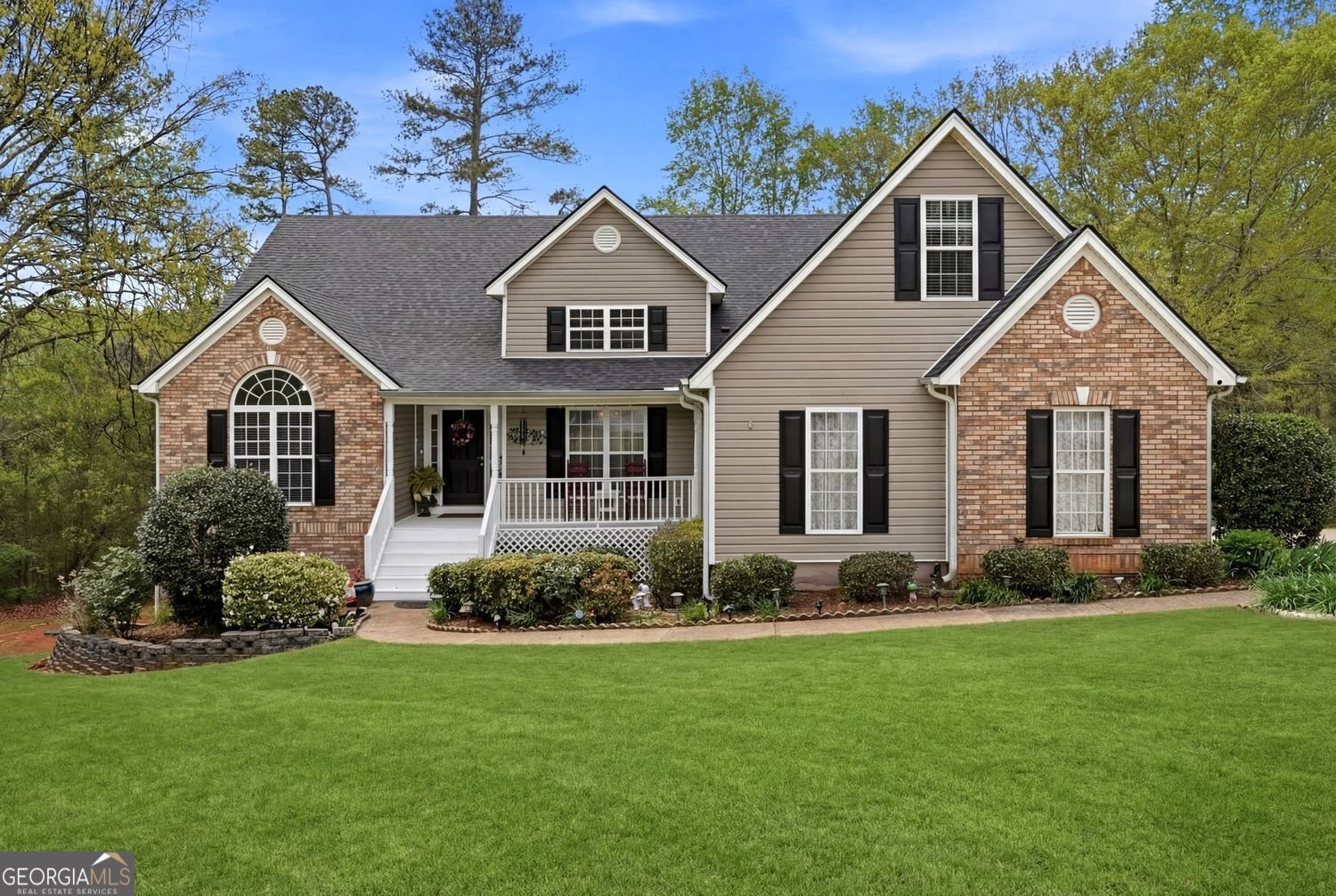 67 Oxford Lane Braselton - Photo 1