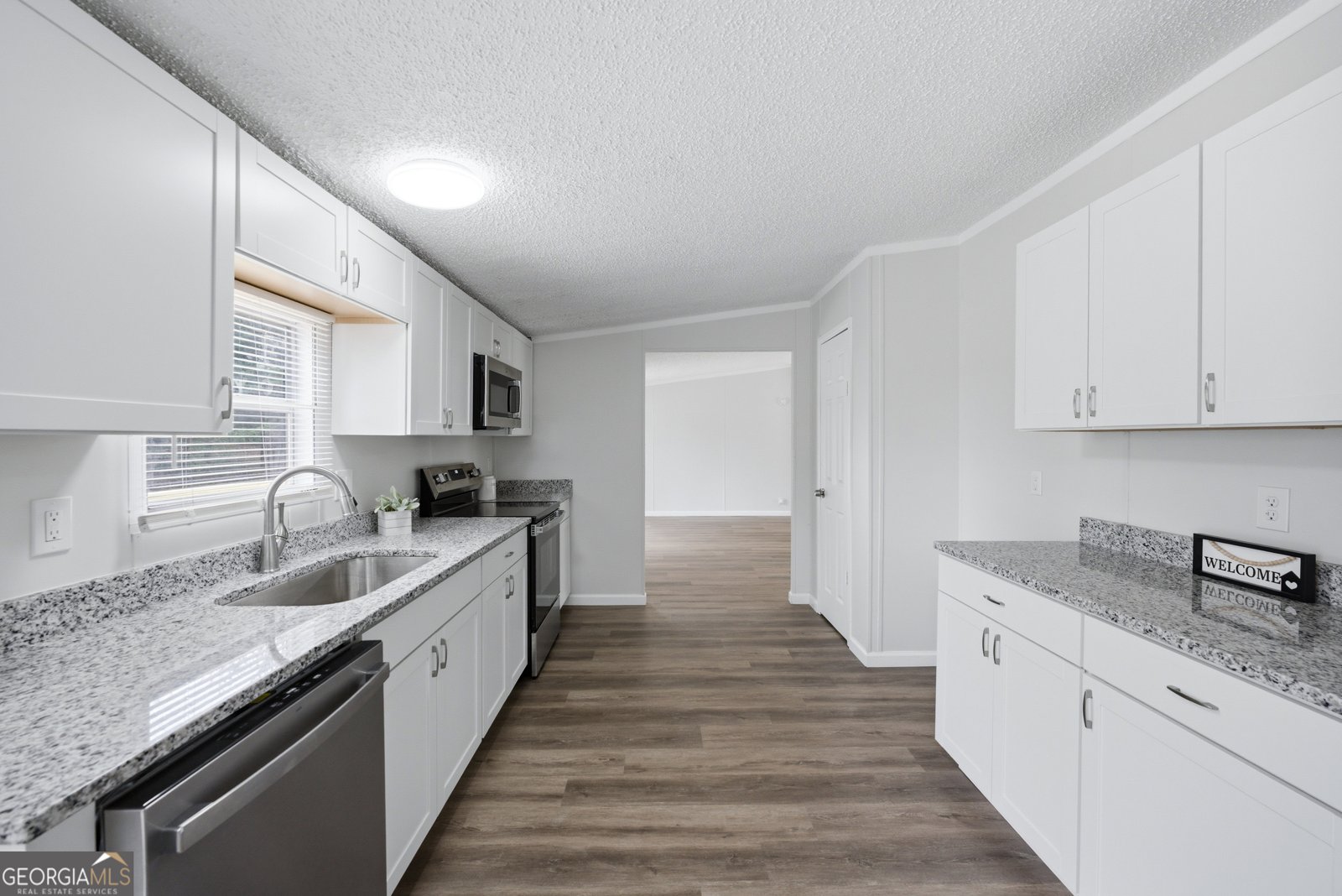 221 Friar Tuck Trail Murrayville - Photo 12