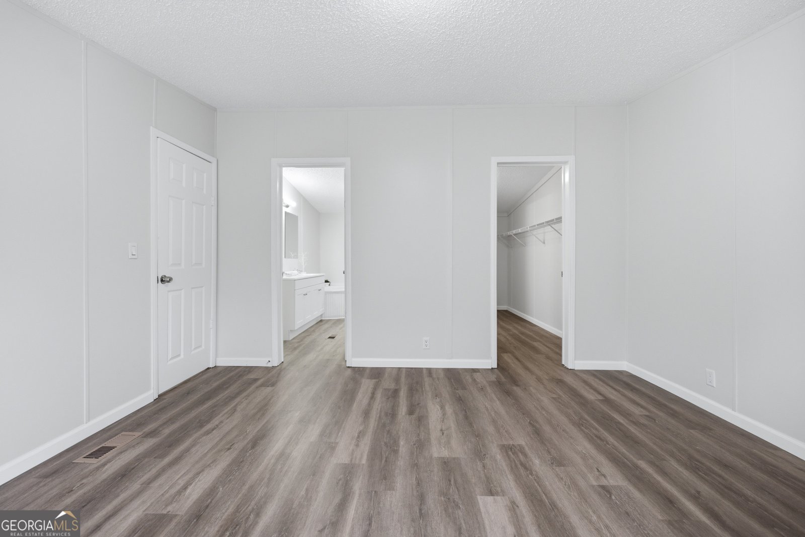 221 Friar Tuck Trail Murrayville - Photo 17