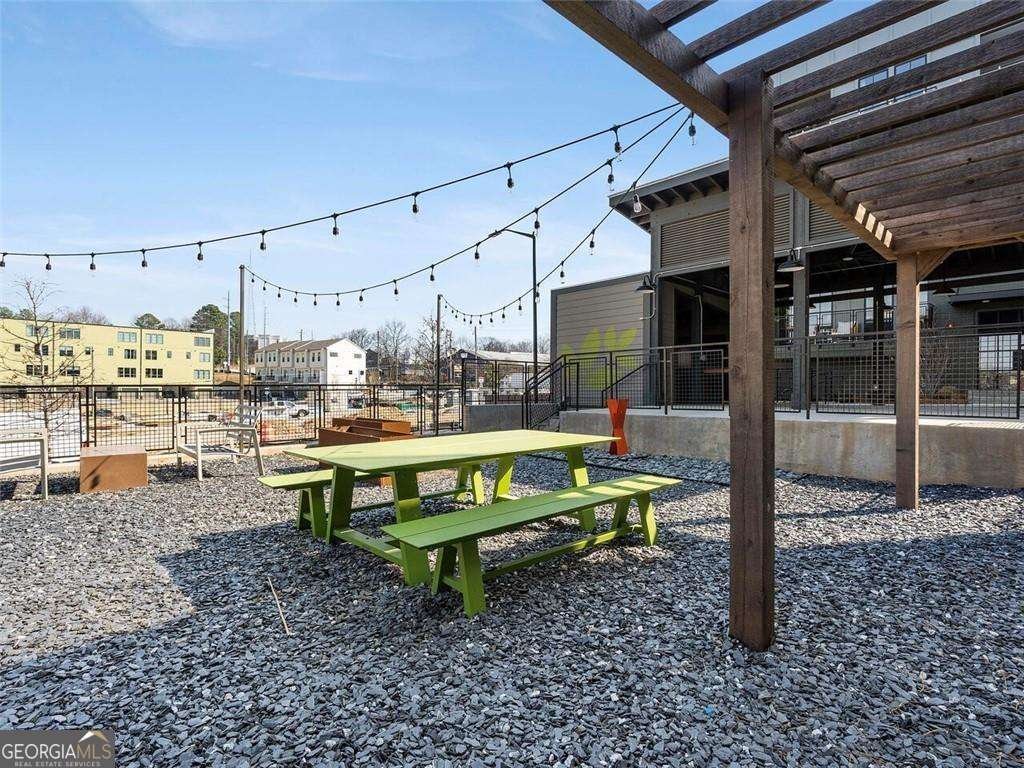 990 Bibbs Circle Atlanta - Photo 13