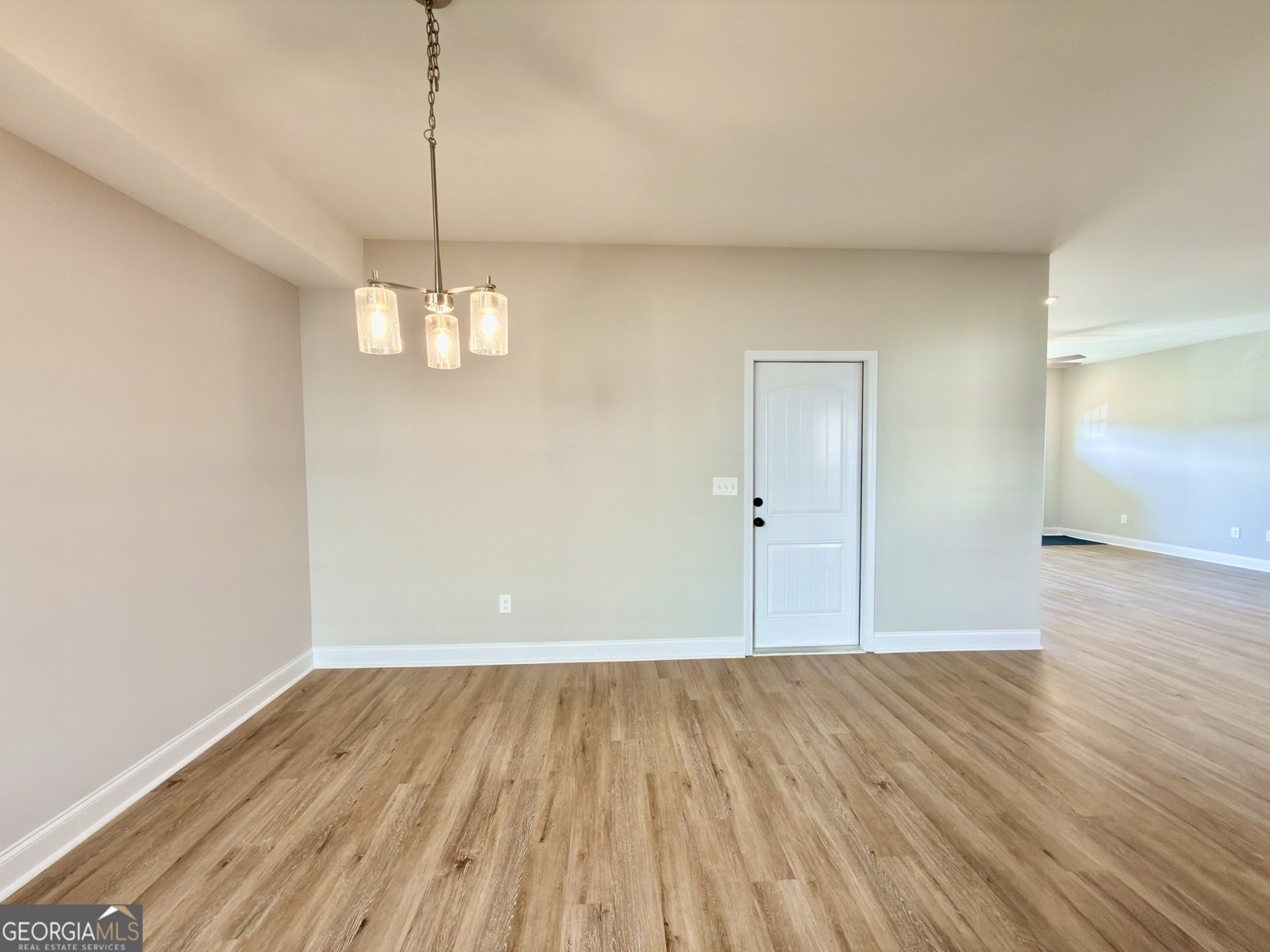 212 Beau Claire Circle Byron - Photo 10