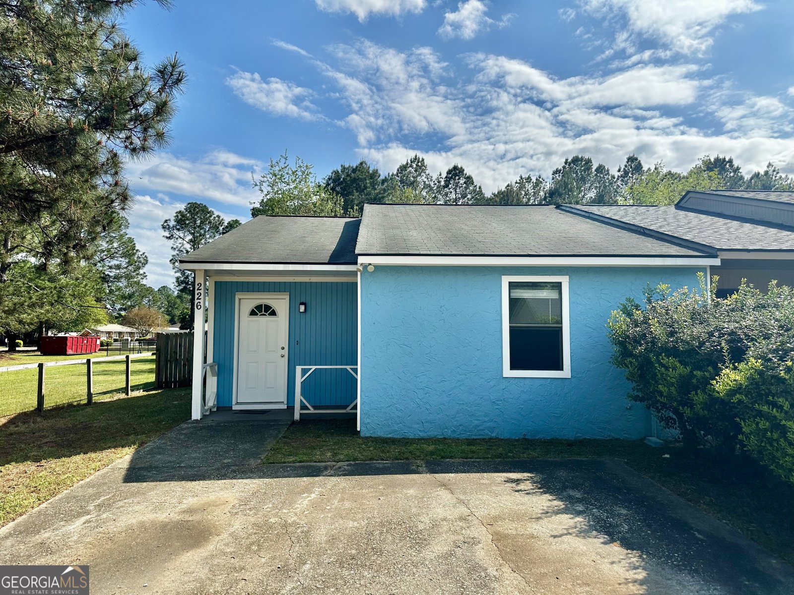 226 Northlake Drive Warner Robins - Photo 1