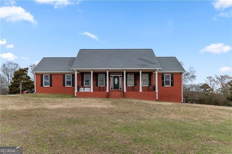 2984 Berry Road Loganville - Photo 1