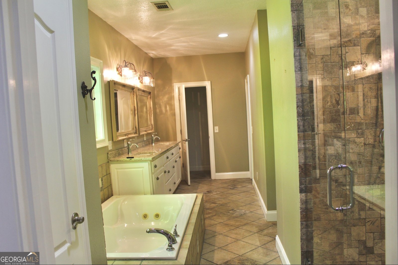 405 Canterbury Drive Lagrange - Photo 23