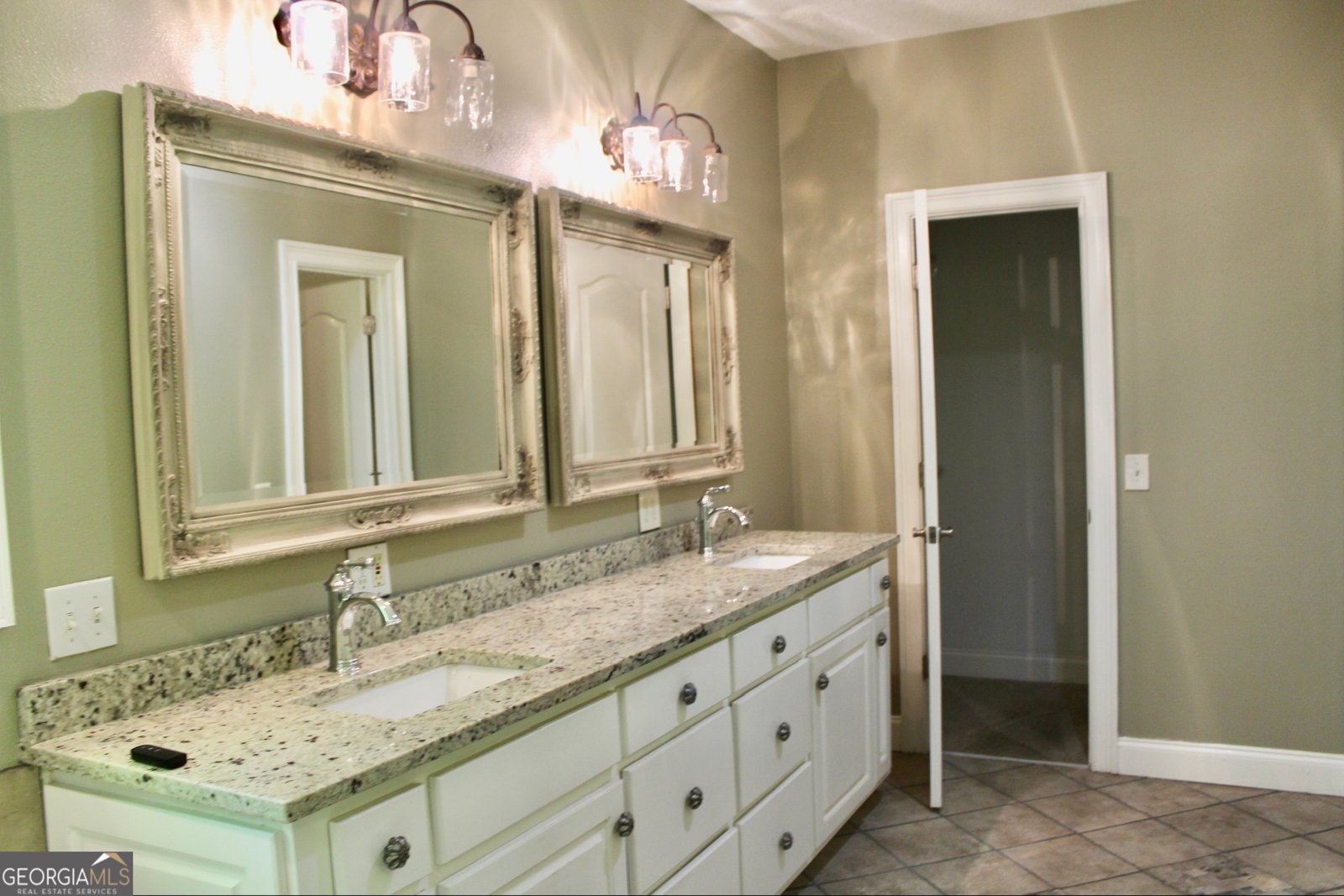 405 Canterbury Drive Lagrange - Photo 25