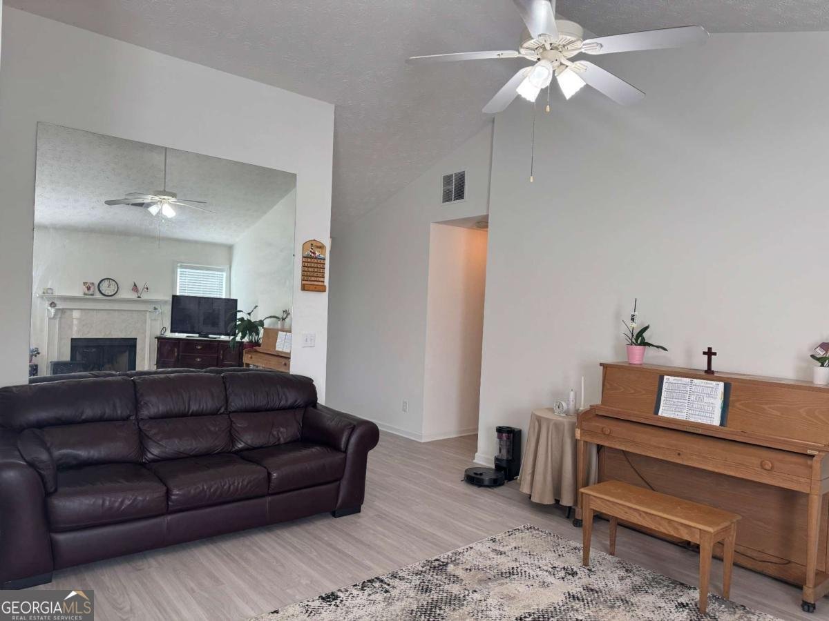 1525 Racquet Club Drive Lawrenceville - Photo 10