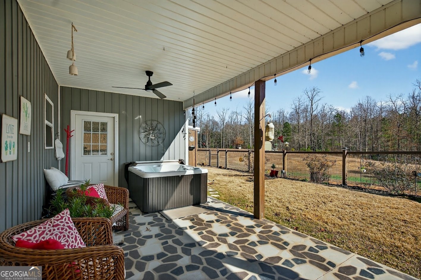 570 County Road 79 Roanoke - Photo 24