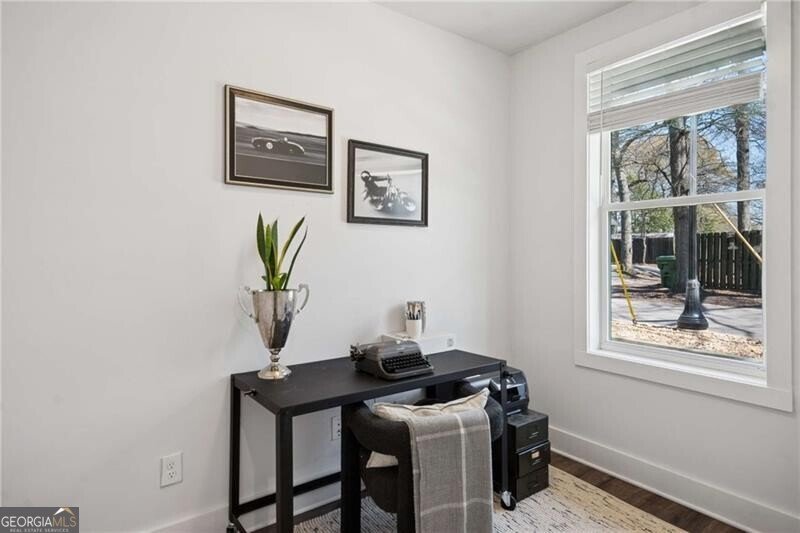 1350 May Avenue Atlanta - Photo 6