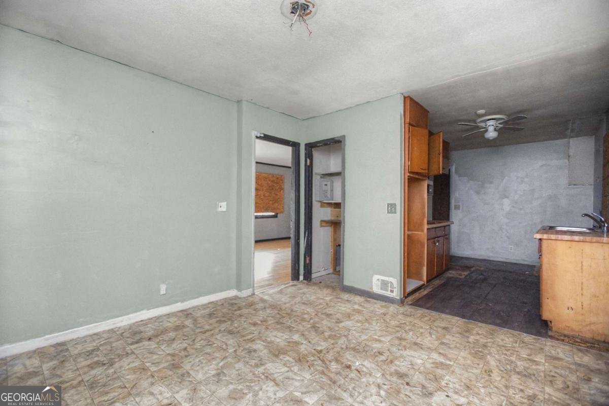 3970 Joanne Court Forest Park - Photo 8