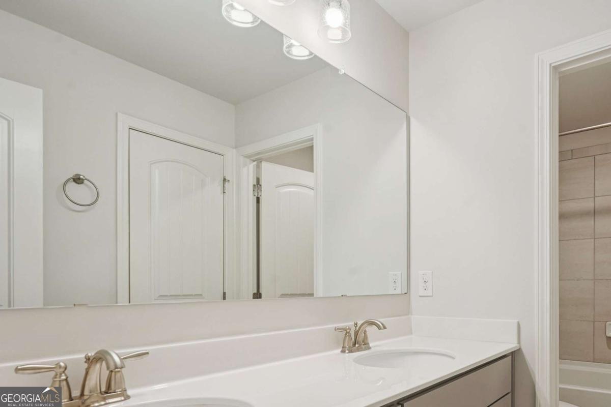 7214 Whitewater Drive Flowery Branch - Photo 37