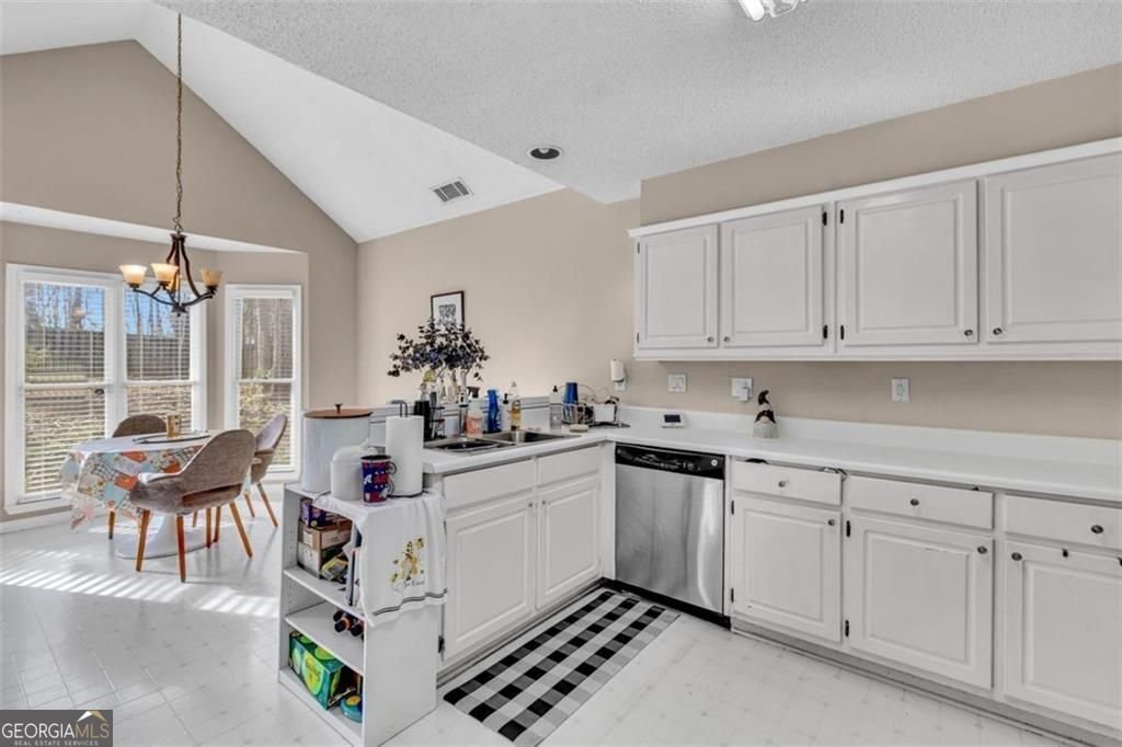 111 Overlook Heights Way Stockbridge - Photo 17