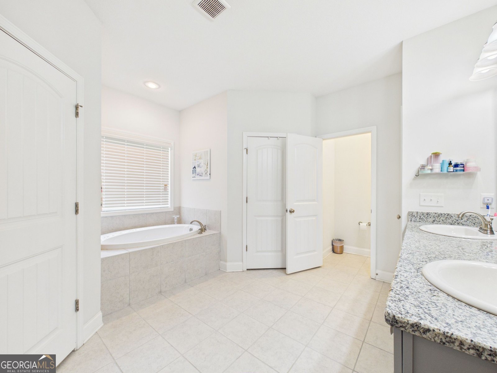 1048 Crosswinds Drive Midland - Photo 17