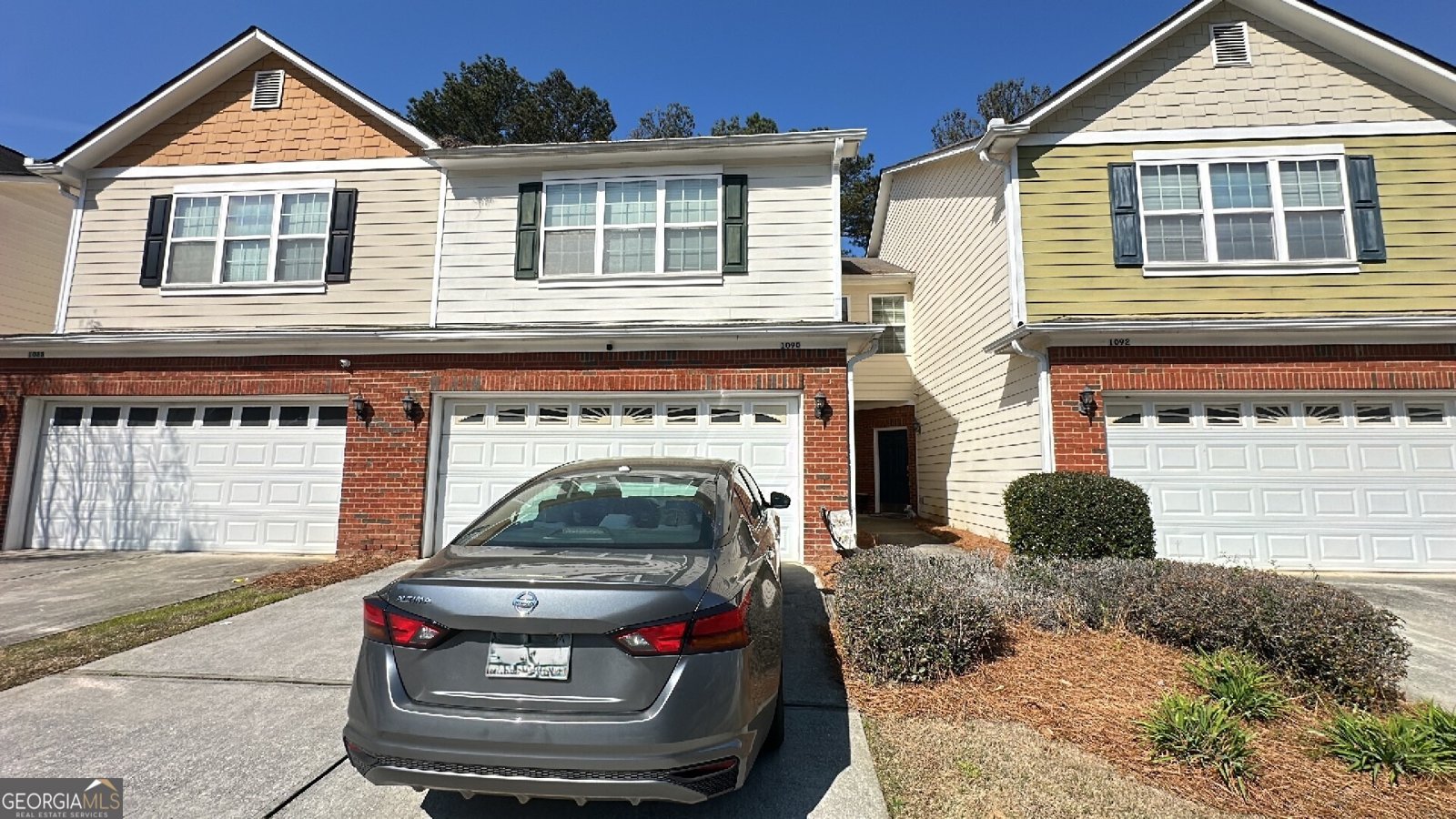 1090 Treymont Lane Lawrenceville - Photo 1