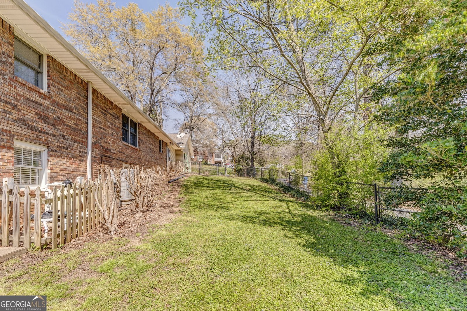 202 Woodland Circle Calhoun - Photo 12
