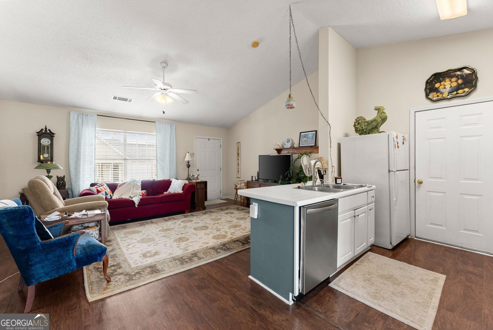 3033 Bentley Park Circle Gainesville - Photo 6