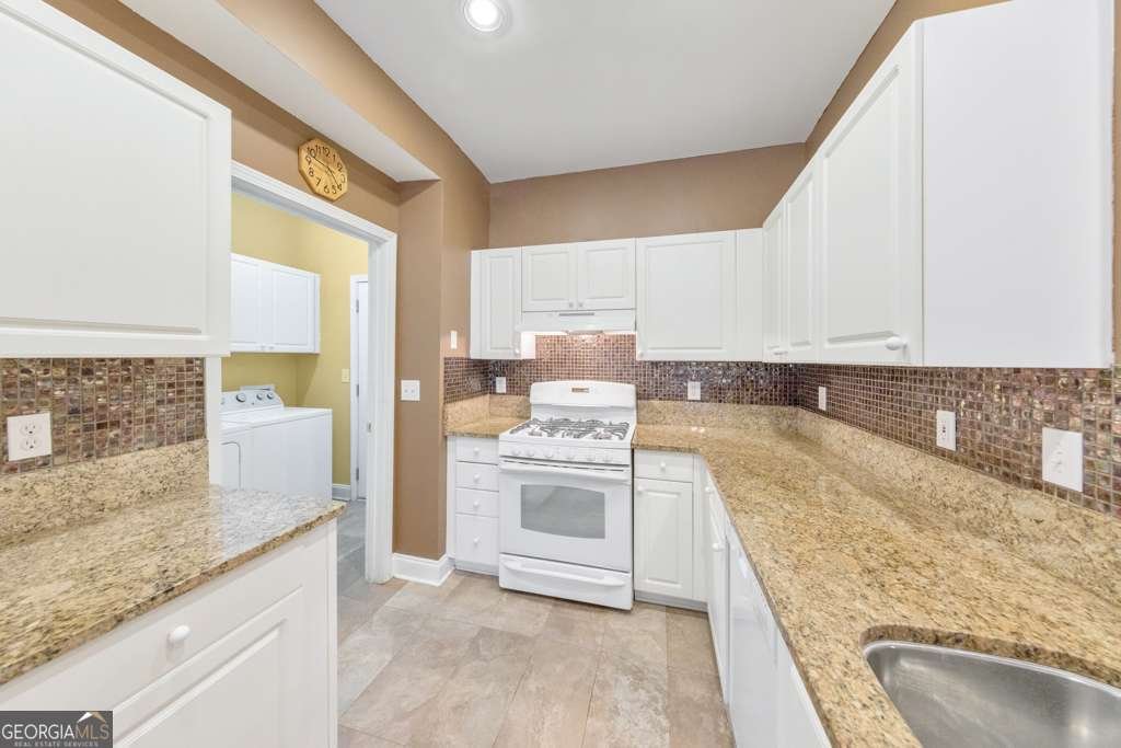 1002 Vinings Forest Lane Smyrna - Photo 12