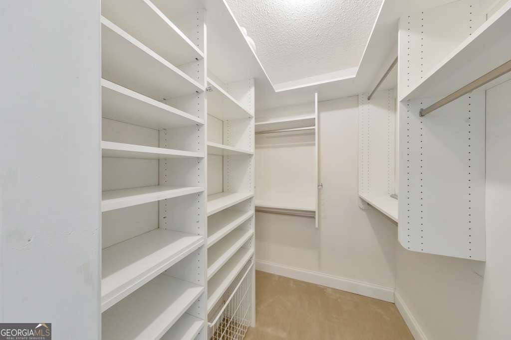 1002 Vinings Forest Lane Smyrna - Photo 18