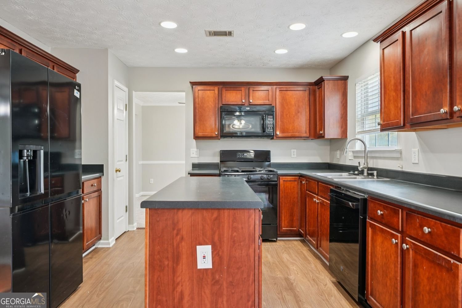 5472 Skylar Creek Lane Buford - Photo 7