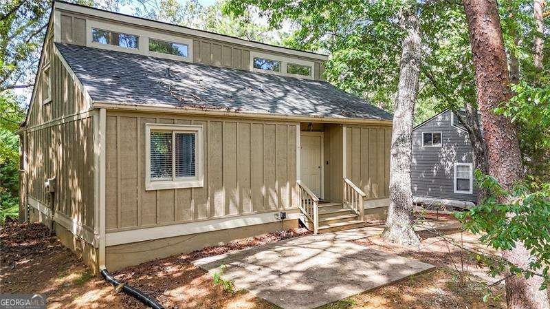 137 NARROWS Loop Waleska - Photo 1