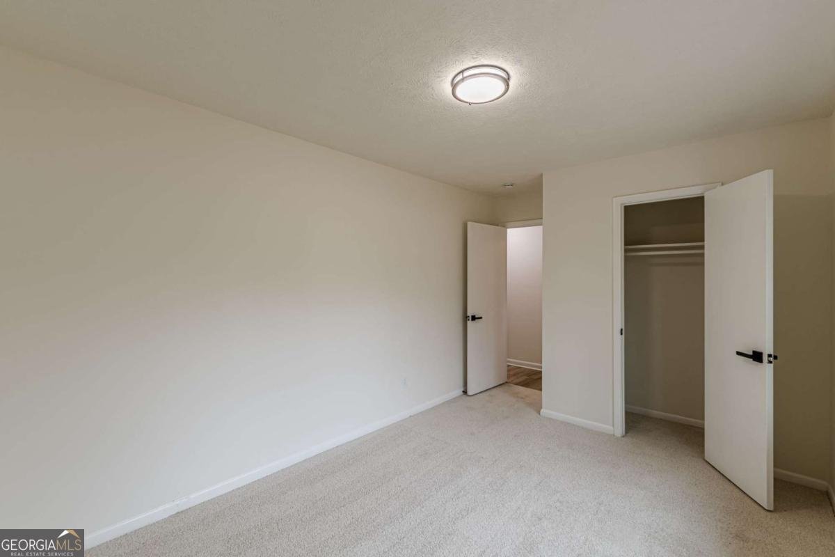 7498 Helms Court Jonesboro - Photo 14