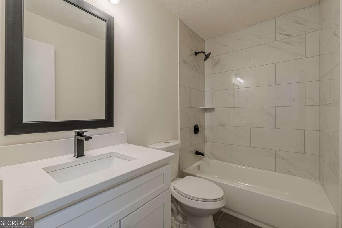 7498 Helms Court Jonesboro - Photo 20