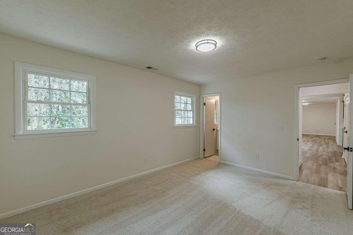 7498 Helms Court Jonesboro - Photo 23