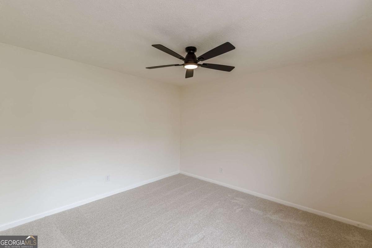 7498 Helms Court Jonesboro - Photo 7