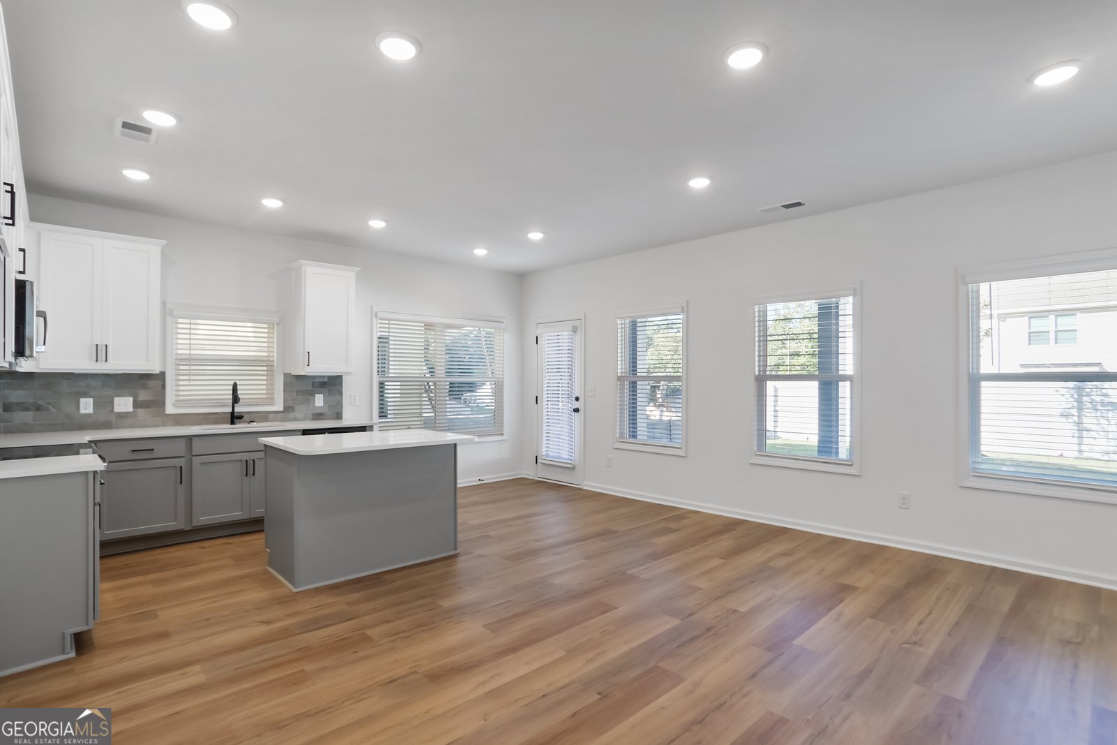 195 Jackson Heights Cleveland - Photo 20