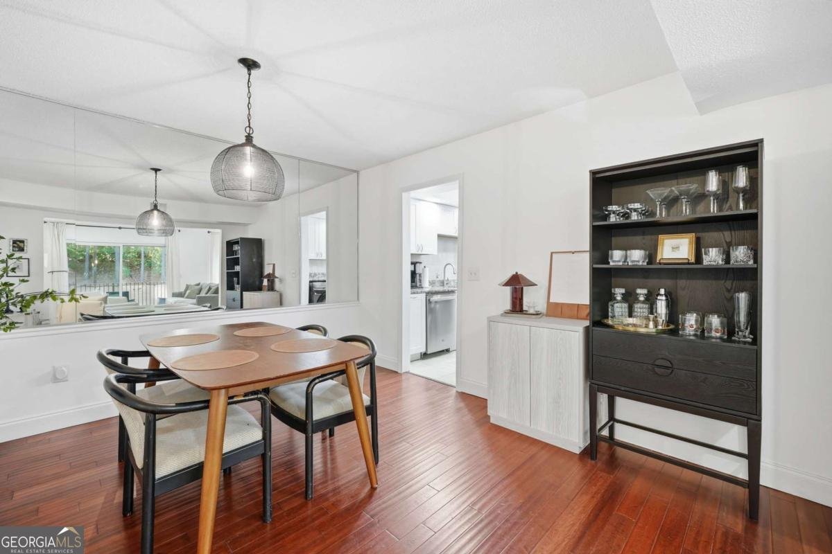 6851 Roswell Road Atlanta - Photo 10