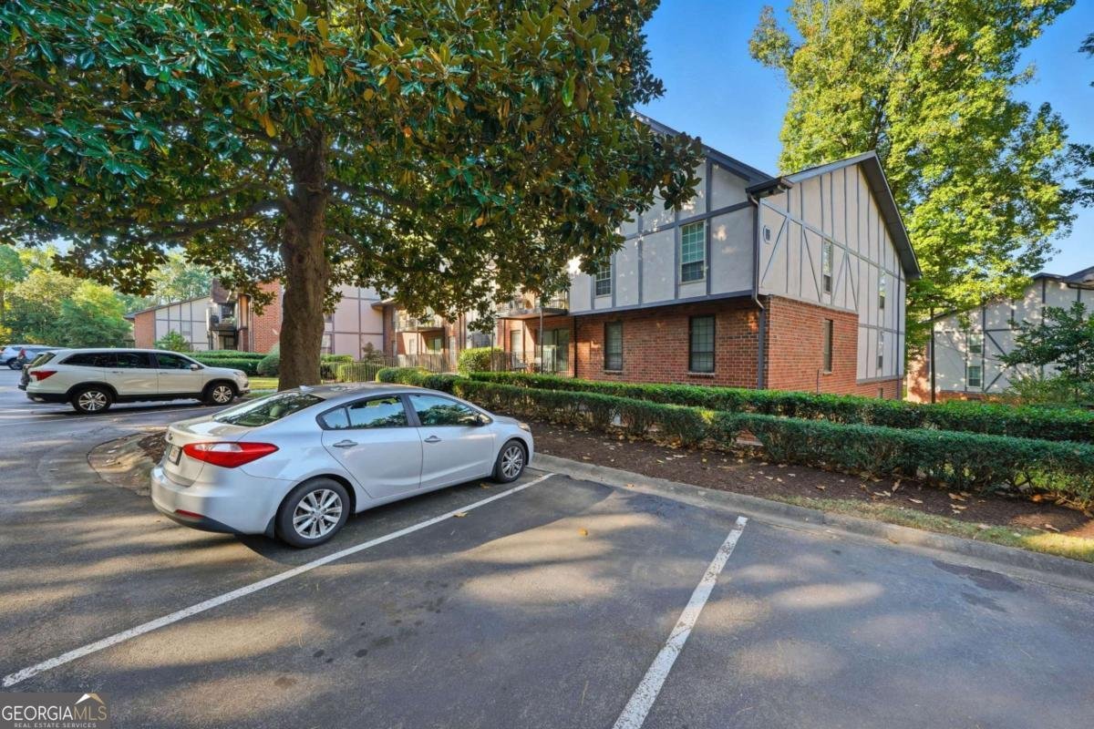 6851 Roswell Road Atlanta - Photo 31