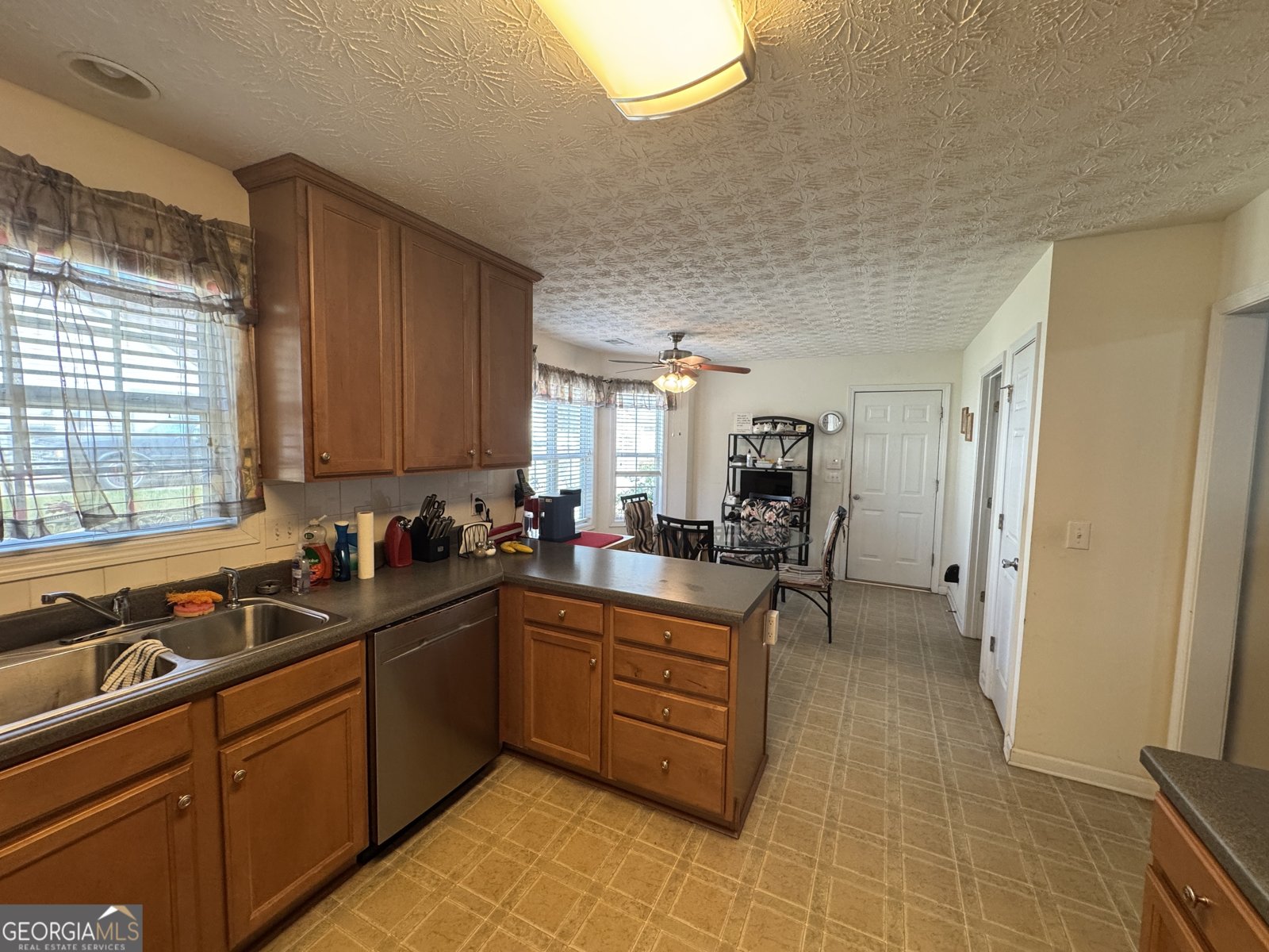 36 Windcrest Terrace Covington - Photo 8