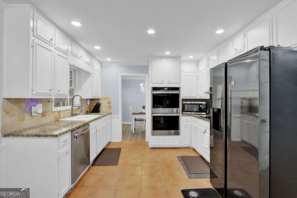 466 Hickory Hills Drive Stone Mountain - Photo 10