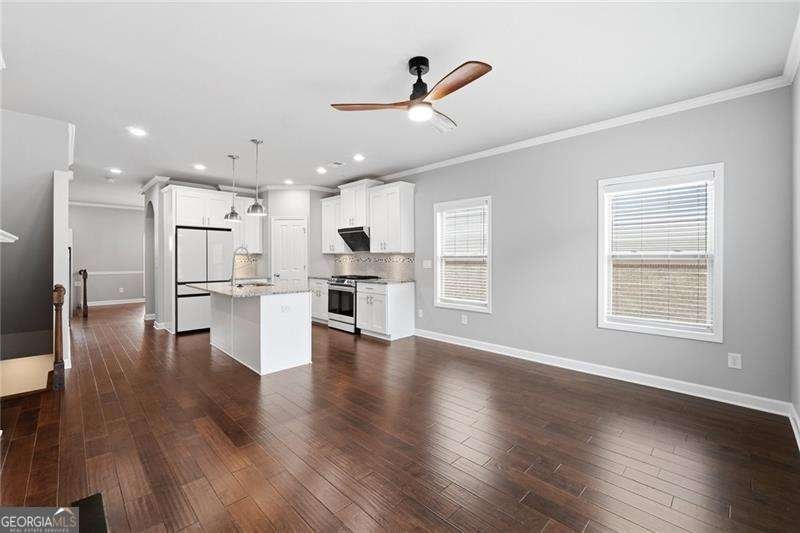 7375 Glisten Avenue Atlanta - Photo 13