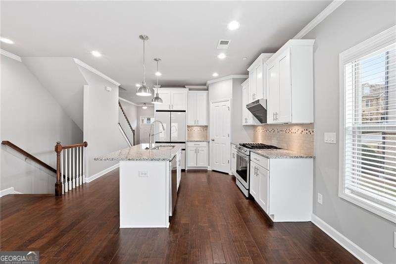 7375 Glisten Avenue Atlanta - Photo 9