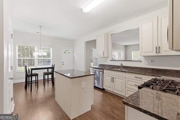 4925 Locherby Drive Fairburn - Photo 19