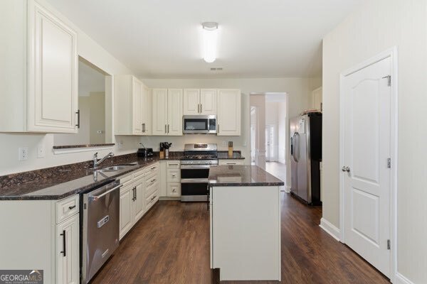 4925 Locherby Drive Fairburn - Photo 24