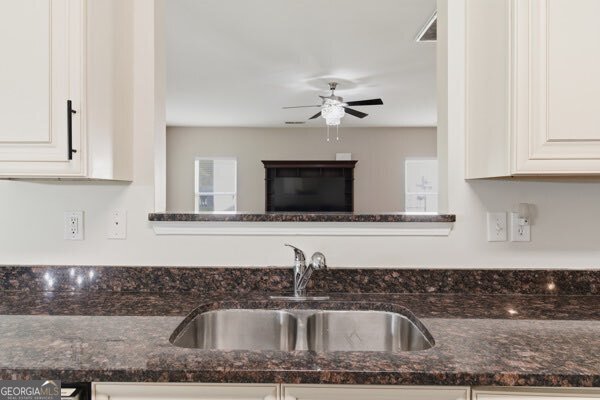 4925 Locherby Drive Fairburn - Photo 27