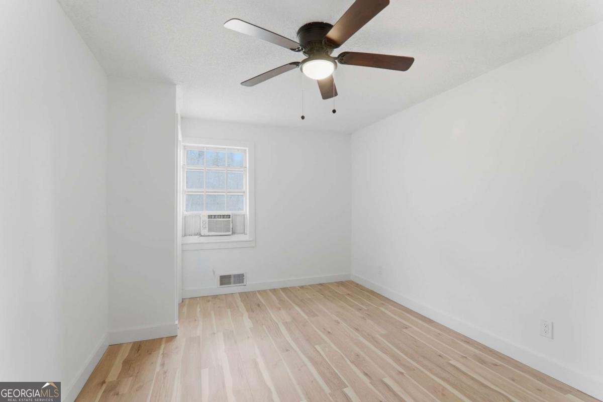 4361 Ben Hill Road Lithia Springs - Photo 14