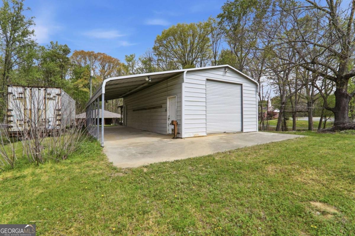 4361 Ben Hill Road Lithia Springs - Photo 21