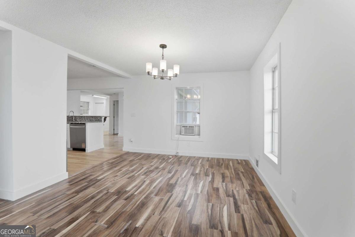 4361 Ben Hill Road Lithia Springs - Photo 6