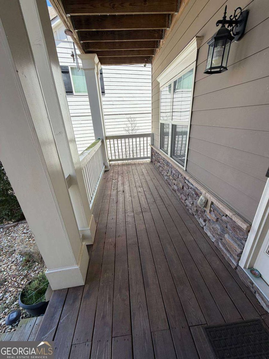 333 Summit Village Drive Marietta - Photo 9