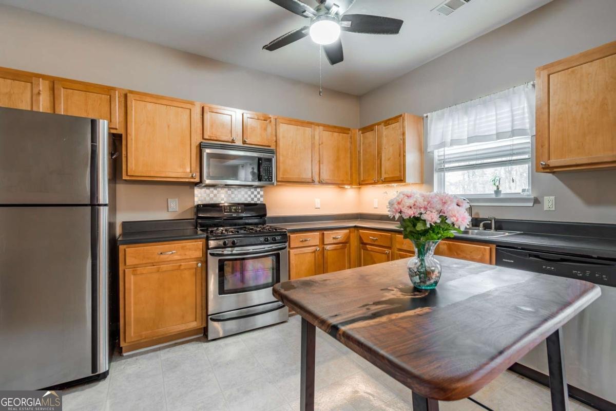 4858 Tangerine Circle Oakwood - Photo 10