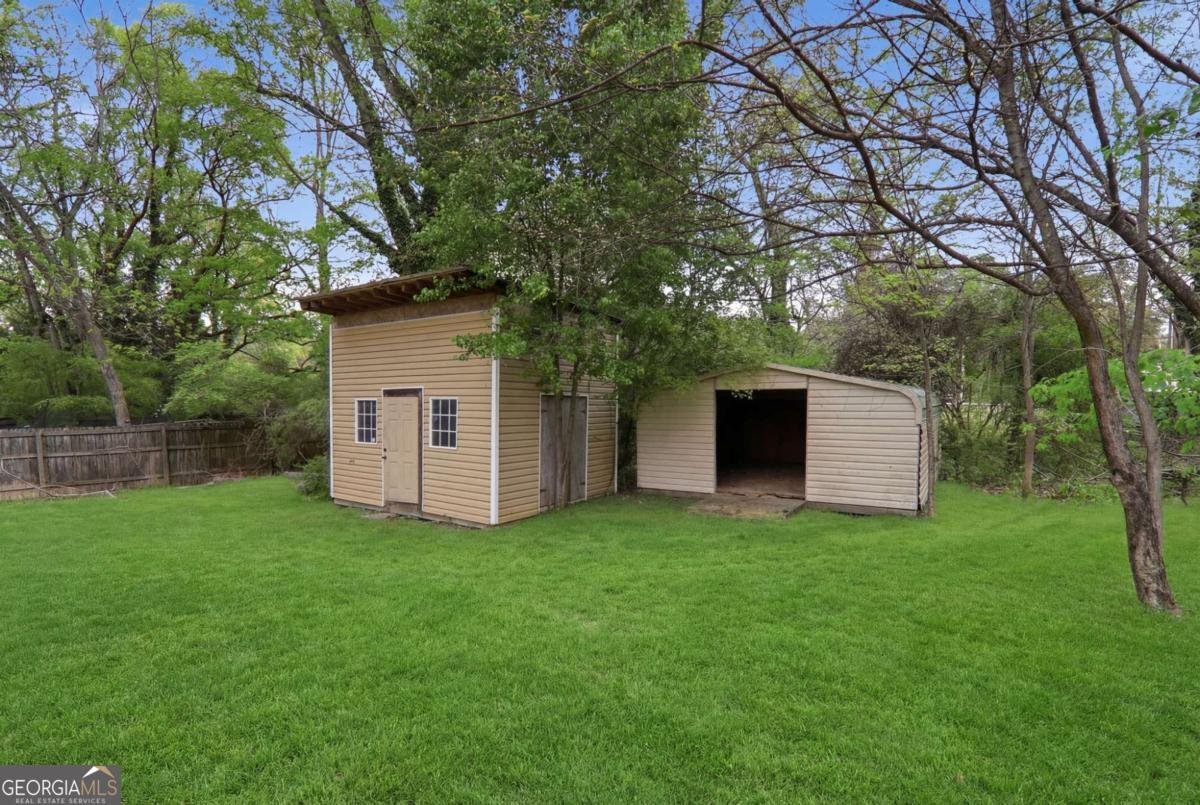 6538 Sweetwater Road Lithia Springs - Photo 18