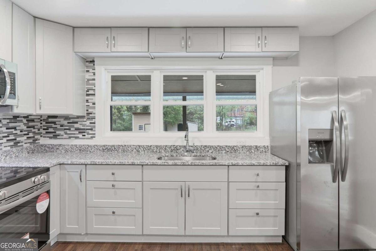 6538 Sweetwater Road Lithia Springs - Photo 9