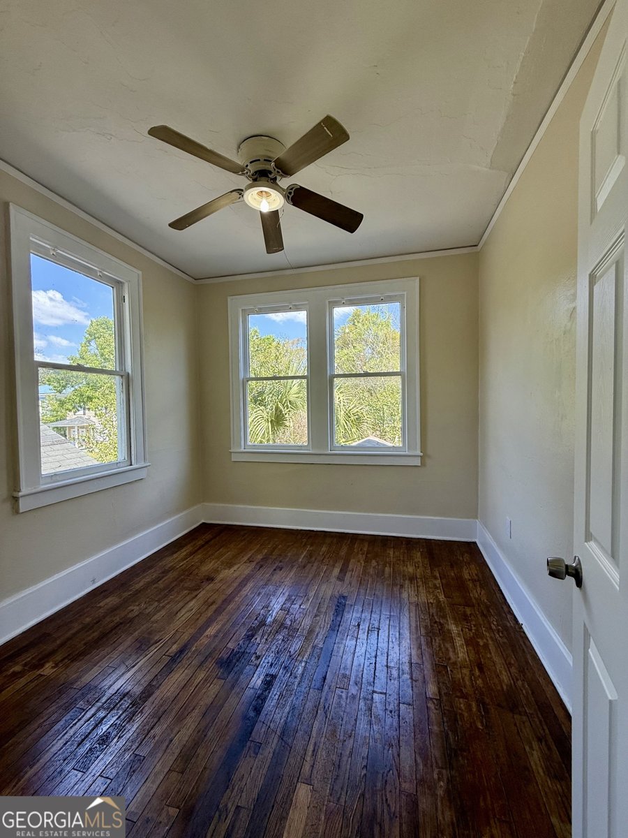 627 39th Street Savannah - Photo 12